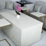 طقم طاولة بديل رخام أبيض مع خدمات