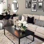 طاولة تقديم من الحديد بسطح خشبي أسود