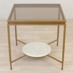 ⁦طاولة خدمة وجانبية القاعدة حديد لون ذهبي السطح زجاج وخشب⁩ - الصورة ⁦2⁩