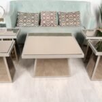 طقم طاولات ضيافة شكل حديث 5 قطع مكونة من الخشب والزجاج