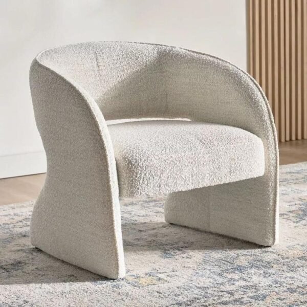 كرسي  بشكل حديث وعصري