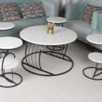 طقم طاولة خشب دائري مع 4 طاولات خدمة لون أسود سطح خشب بديل الرخام