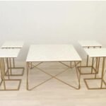 طقم طاولة تقديم طعام 5 قطع القاعدة حديد لون ذهبي والسطح خشب لون بيج