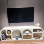 طاولة تلفزيون 2025