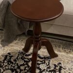 طاولة خدمة كلاسيك