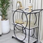 عربية تقديم بهيكل معدني أسود 3 دور مزودة بعجلات للحركة السهلة